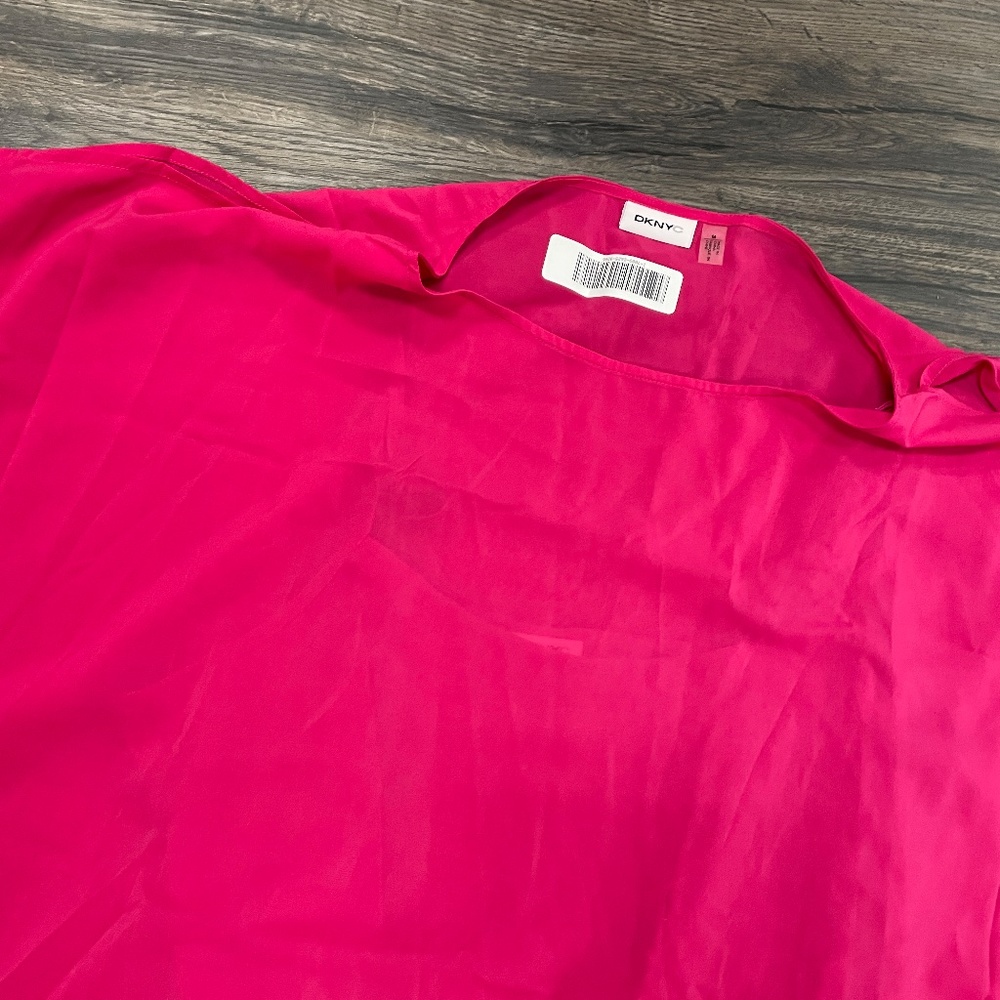 Beautiful DKNY Silk Top - Picture 3 of 5